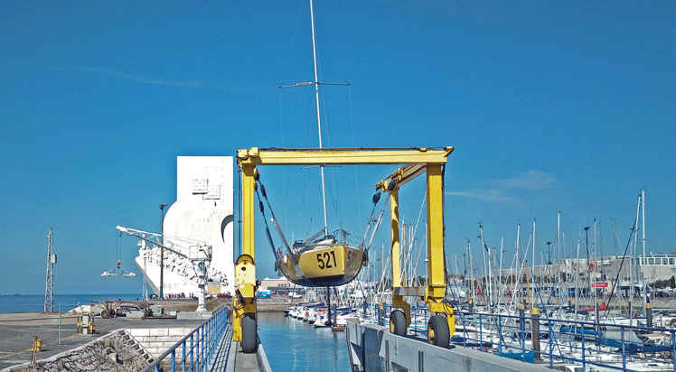 Lanzarotto in acqua a la Doca de Belem