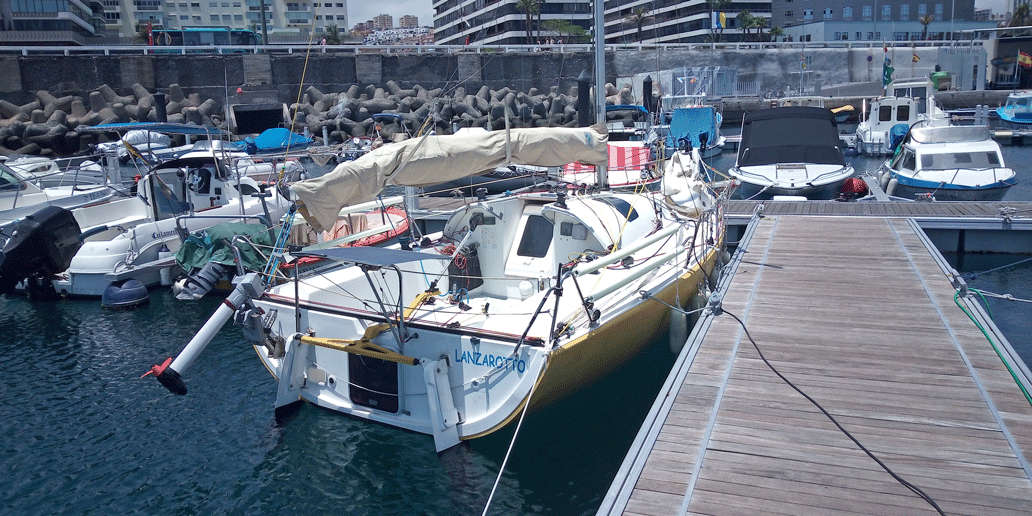 lanzarotto-poppa nel muelle deportivo